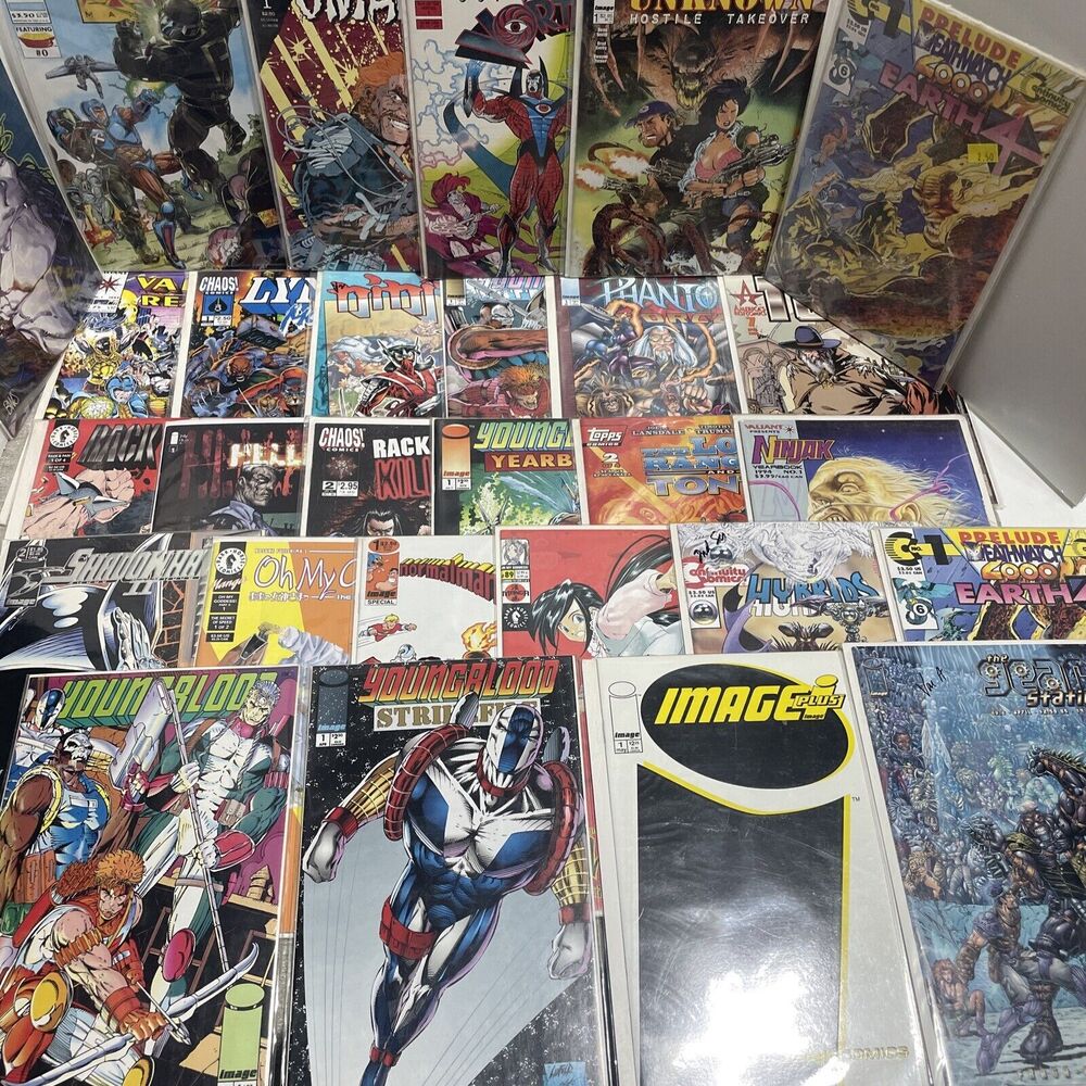 Large Lot Of 33 Mixed Vintage Comic Books Comics Mixed Types